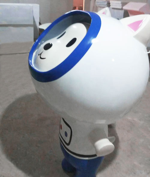玻璃钢卡通雕塑太空猫