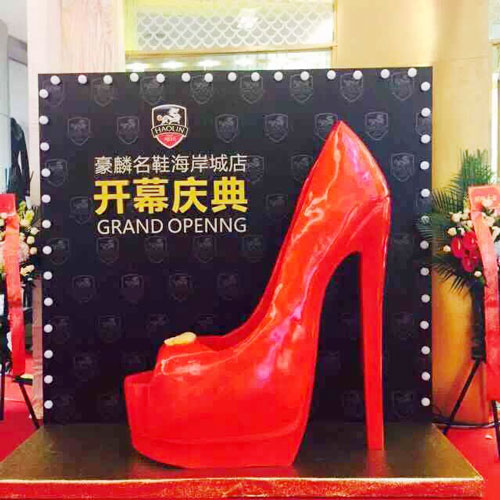 玻璃钢仿真高跟鞋雕塑
