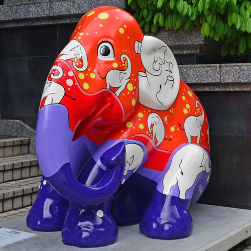 玻璃钢大象雕塑