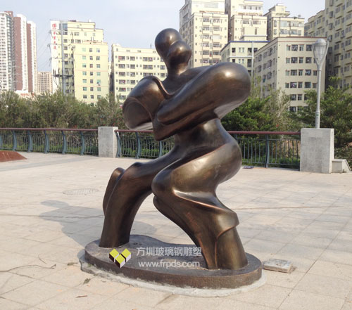 玻璃钢抽象仿铜太极雕塑