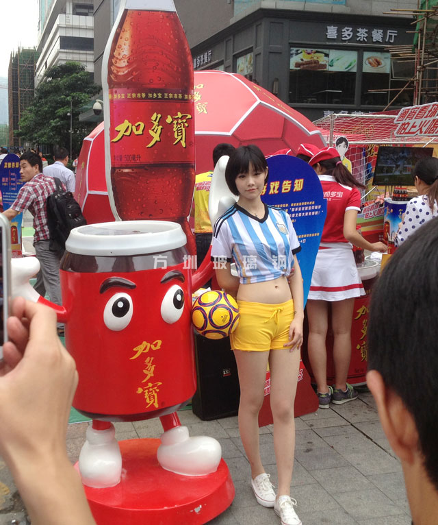 玻璃钢凉茶罐造型雕塑