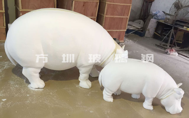 玻璃钢仿真河马雕塑