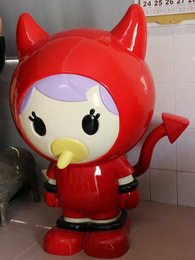 玻璃钢商场卡通雕塑