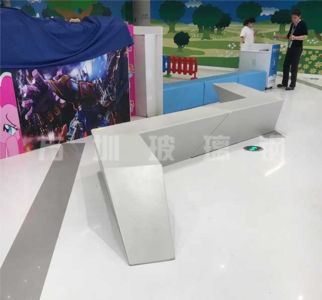 玻璃钢创意休闲椅