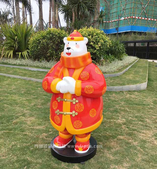 方圳玻璃钢雕塑点缀巽寮湾景区环境