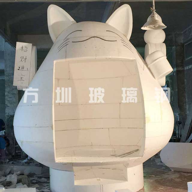 大型玻璃钢招财猫雕塑