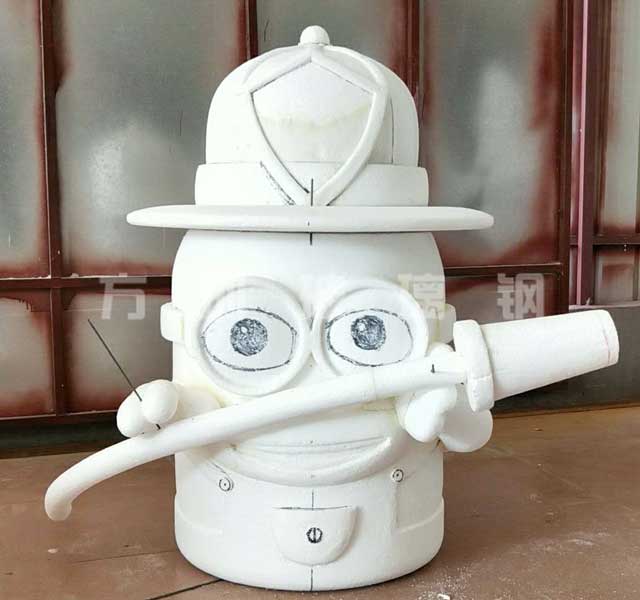玻璃钢卡通小黄人雕塑