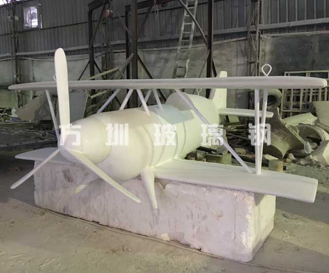 玻璃钢飞机模型雕塑