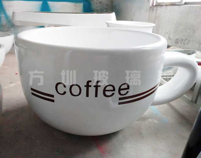 玻璃钢咖啡杯雕塑