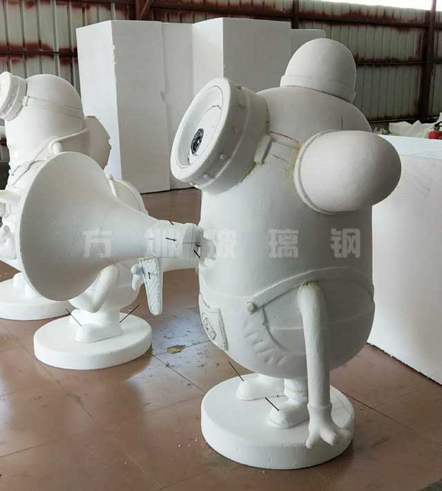 玻璃钢卡通小黄人雕塑