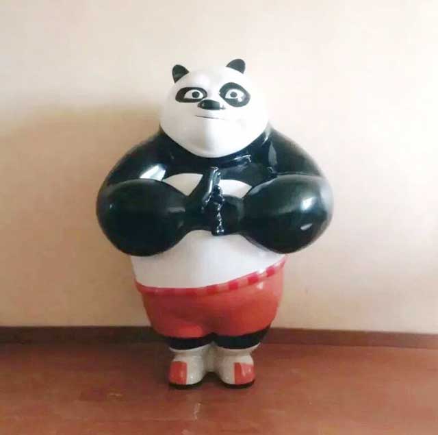 玻璃钢卡通雕塑熊猫