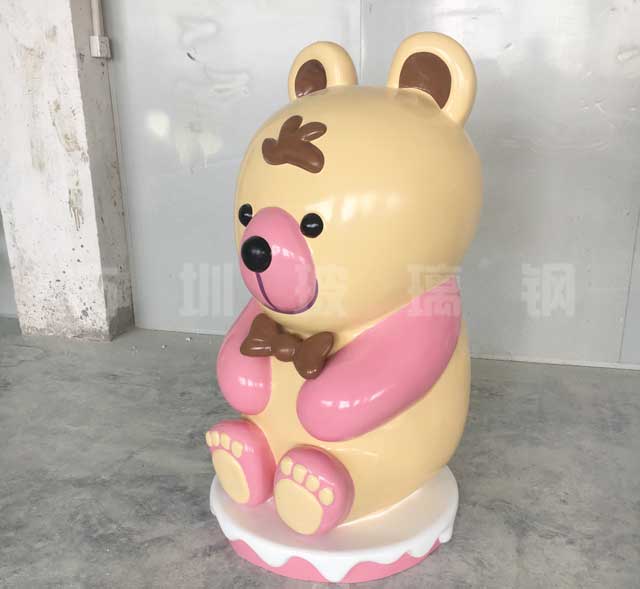 玻璃钢卡通小熊雕塑