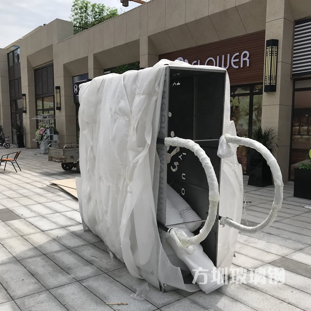 大型手提袋不锈钢雕塑
