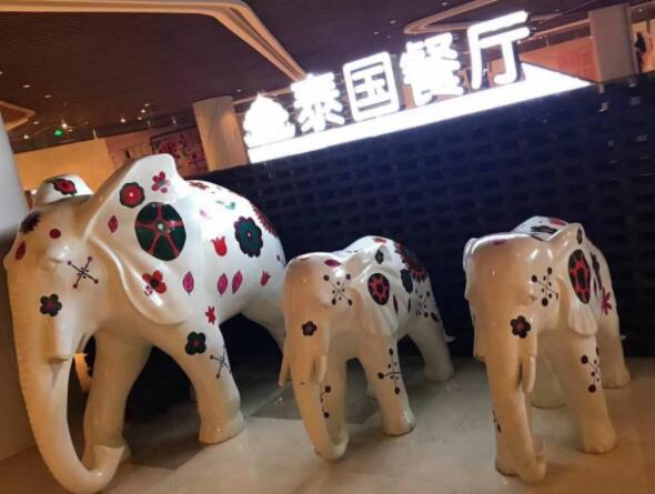 你知道玻璃钢雕塑象征意义吗？
