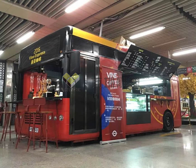 商场玻璃钢咖啡售货车模型