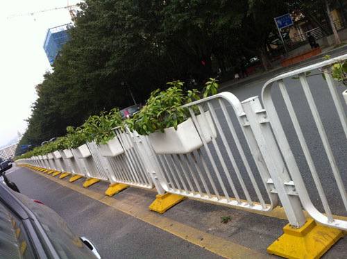 道路隔离带护栏花盆