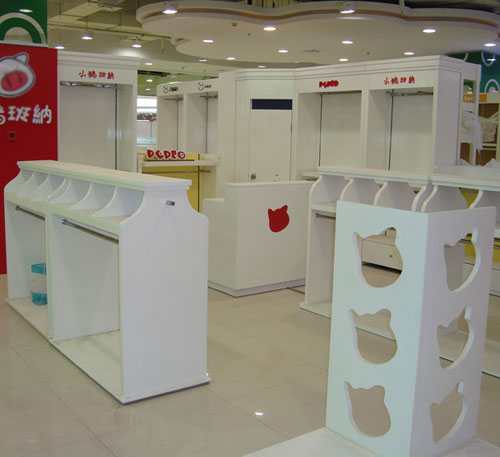 商场卖场玻璃钢展柜