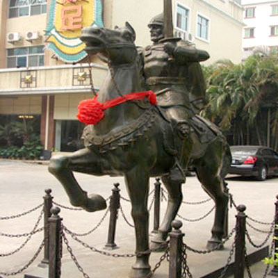 玻璃钢仿铜骑士雕塑