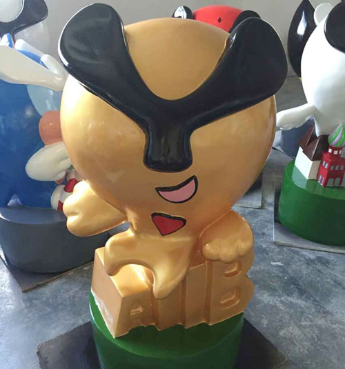 玻璃钢商城卡通雕塑